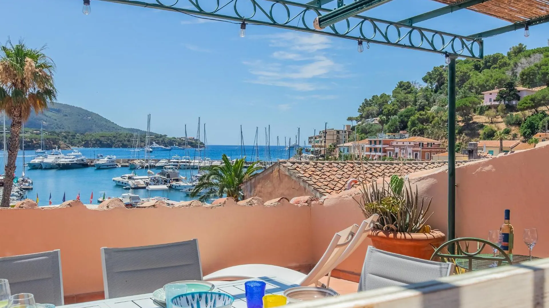 Апартаменты Il Mare In Terrazza Порт-Аццурро